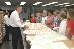 National Cotton Women's Committee officers visited Cargill Cotton's cotton sampling room in Memphis as part of their ongoing orientation/education training to help them carry out the Cotton Counts consumer awareness campaign.
