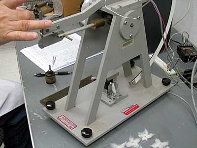 Testing cotton genotypes for differences in fiber-seed attachment force